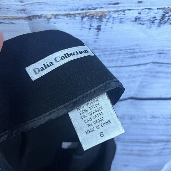 Dalia Collection Skirt size 6 Black Pencil Ponte Knit Knee Stretch Career Casual - Picture 9 of 9